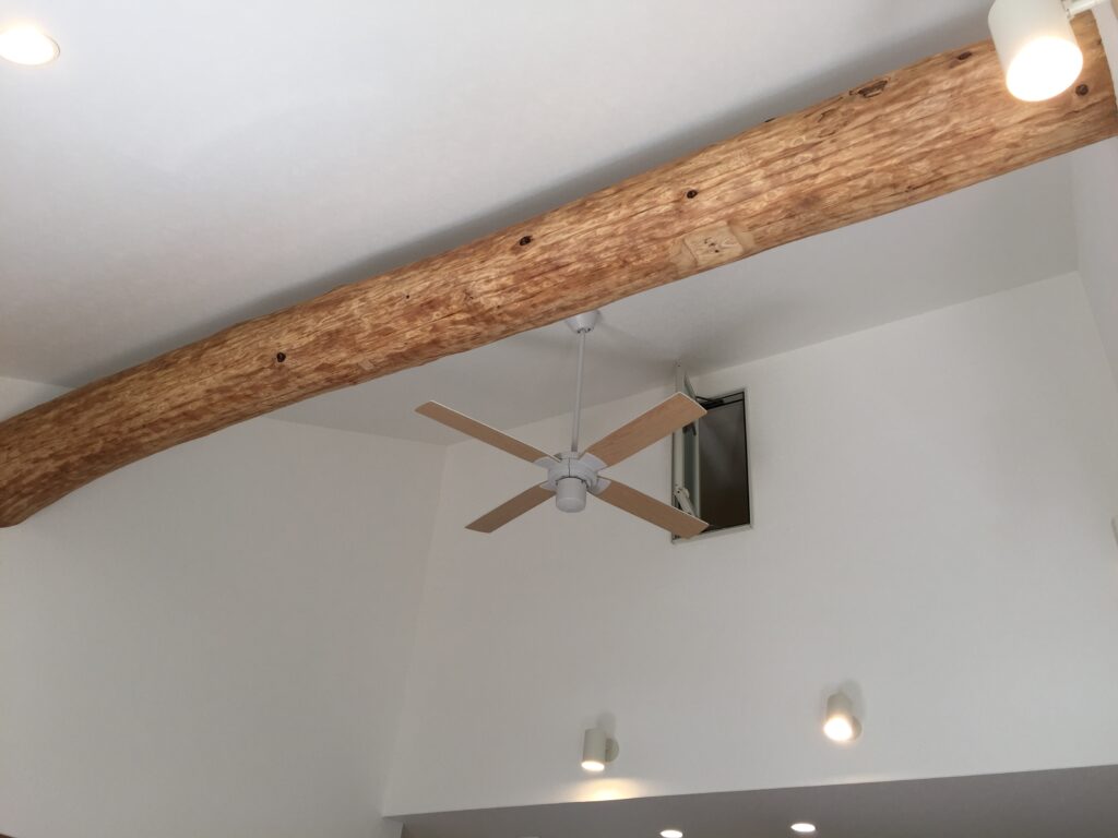 古い家のハリを新築に